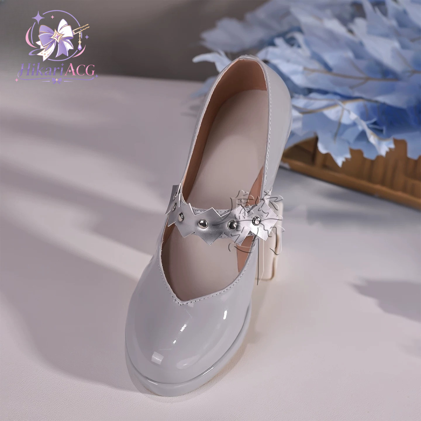 Zilverwitte hoge hakken Zenles - Cosplay Anime Shoes recensie en prijs
