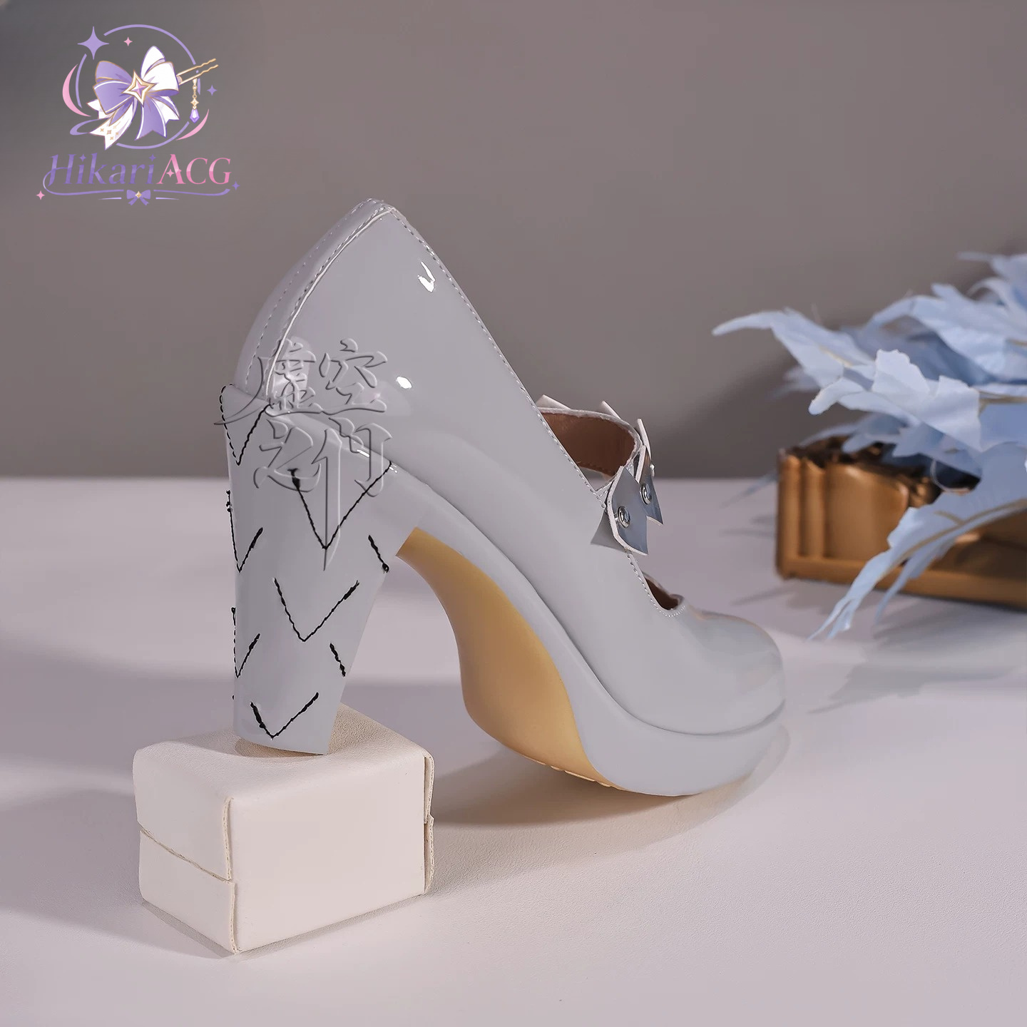 Zilverwitte hoge hakken Zenles - Cosplay Anime Shoes recensie en prijs